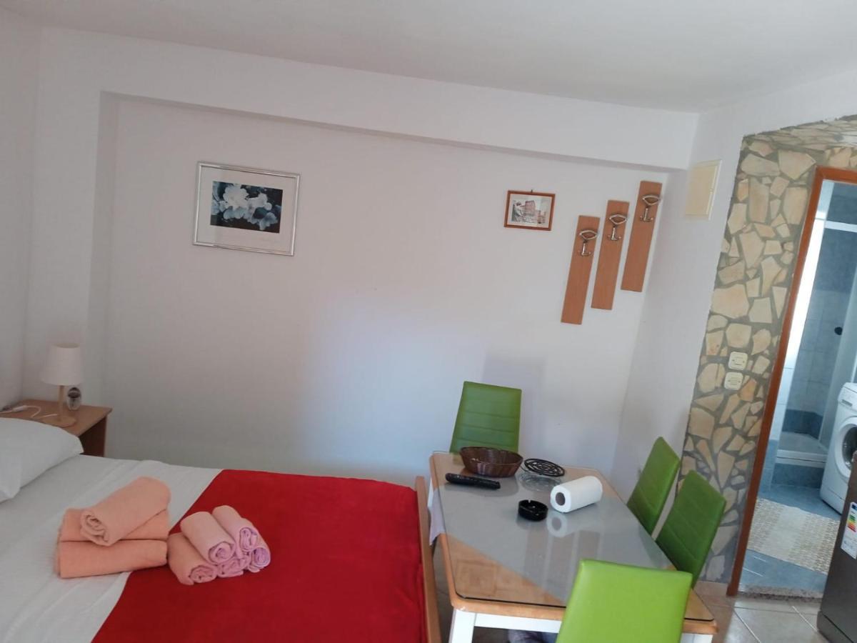 Apartmani L&Z Petrcane Exteriér fotografie